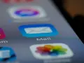 Icône Mail sur un smartphone. Idéal pour trouver un modèle lettre employeur pour reprise de travail.