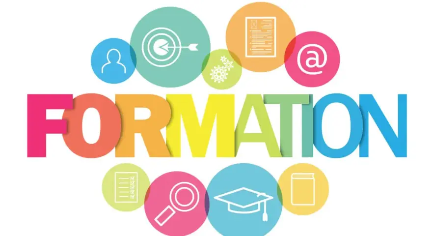 La commission formation CSE s'appuie sur des icônes : cible, document, email, loupe, diplôme, livre.
